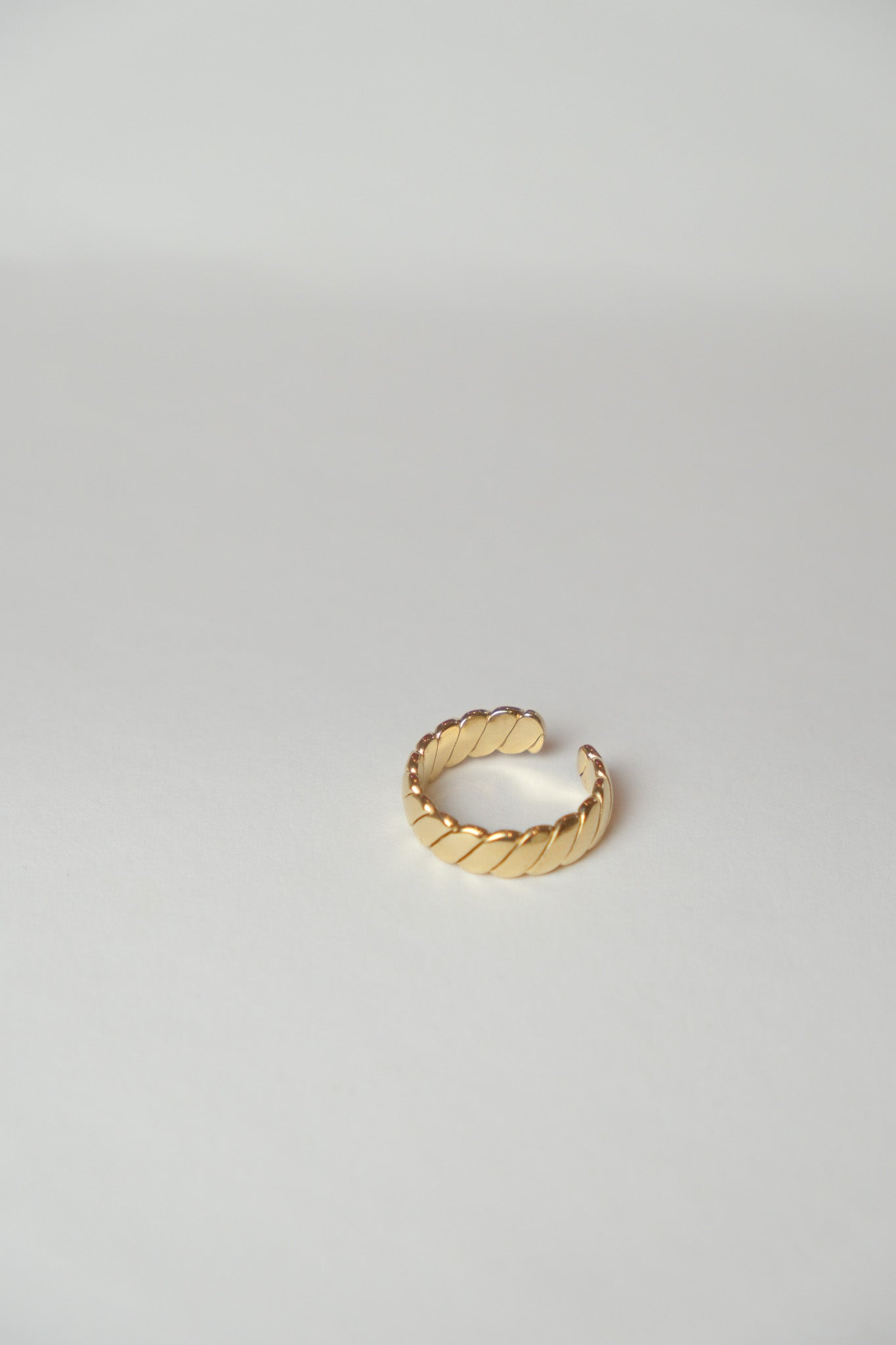 RING TRUCYS FAVE