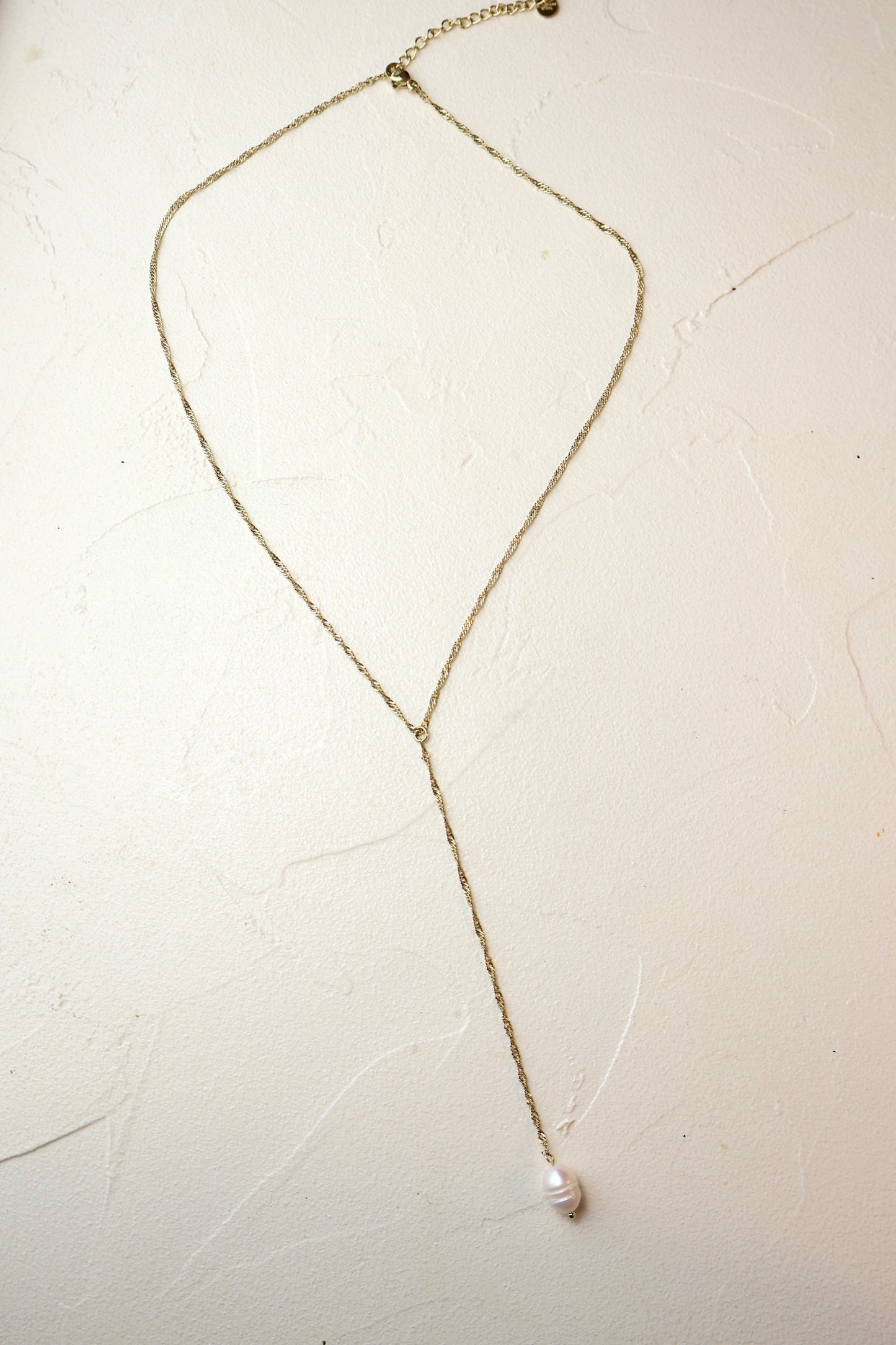 Y-CHAIN PEARL DROP NECKLACE
