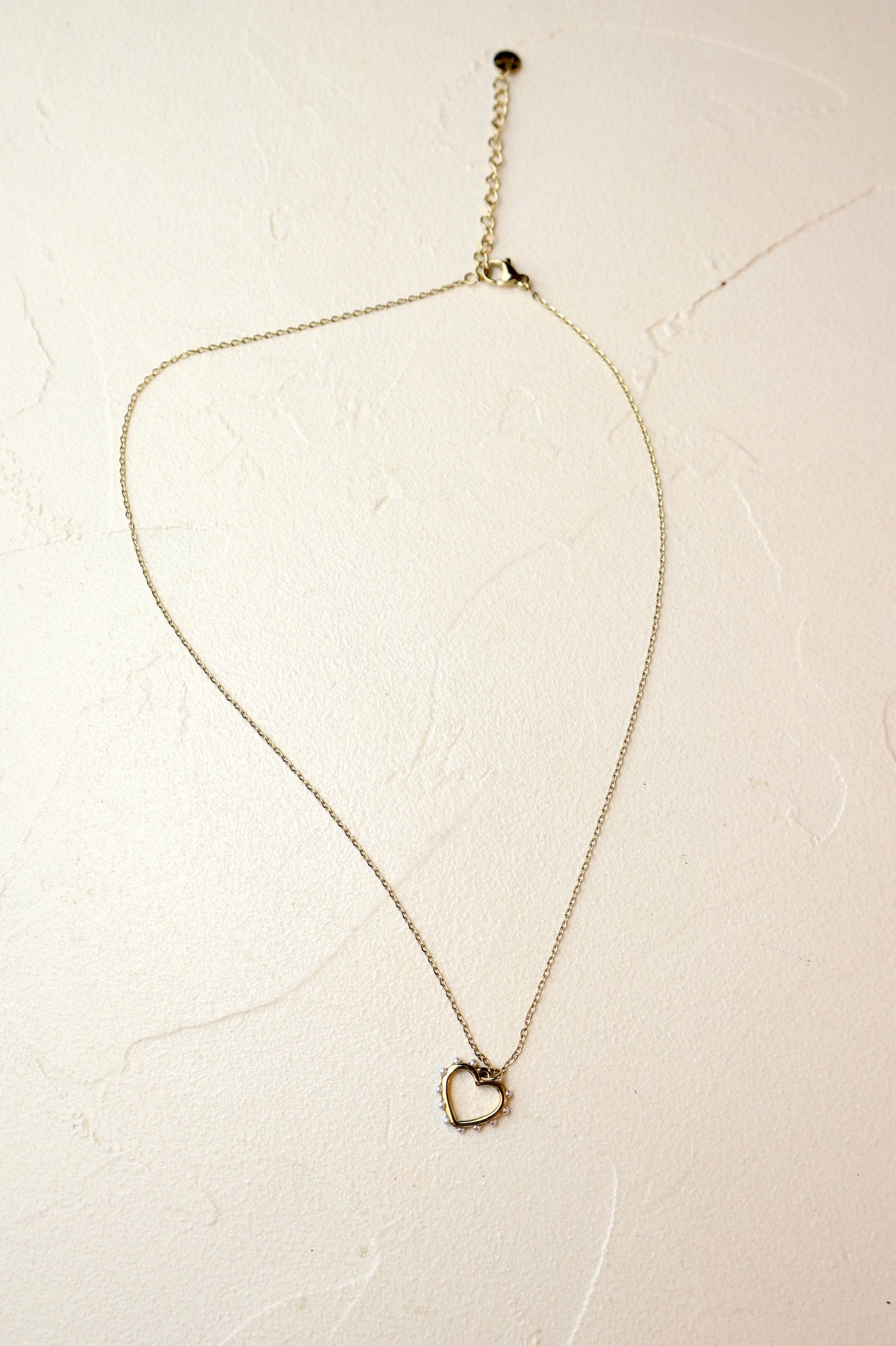PEARL HEART NECKLACE