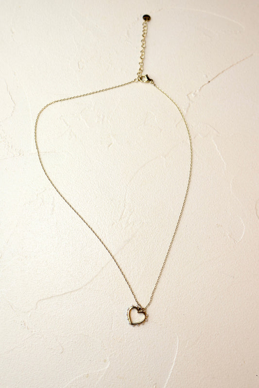 PEARL HEART NECKLACE